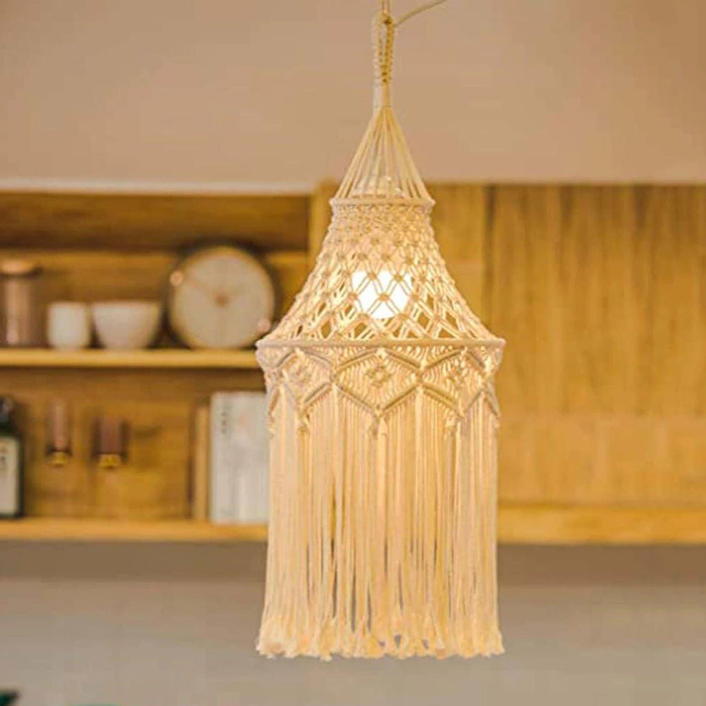 Luminaire bohème en macramé