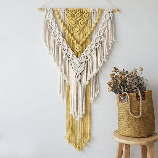 Macramé mural jaune moutarde