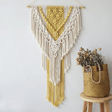 Macramé mural jaune moutarde