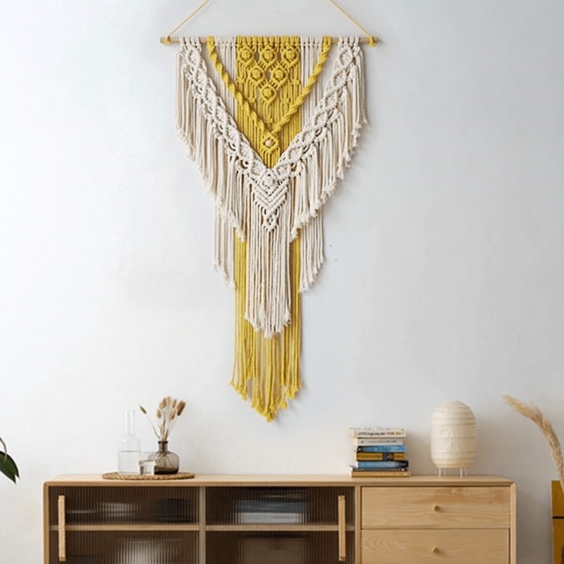 Macramé mural jaune moutarde
