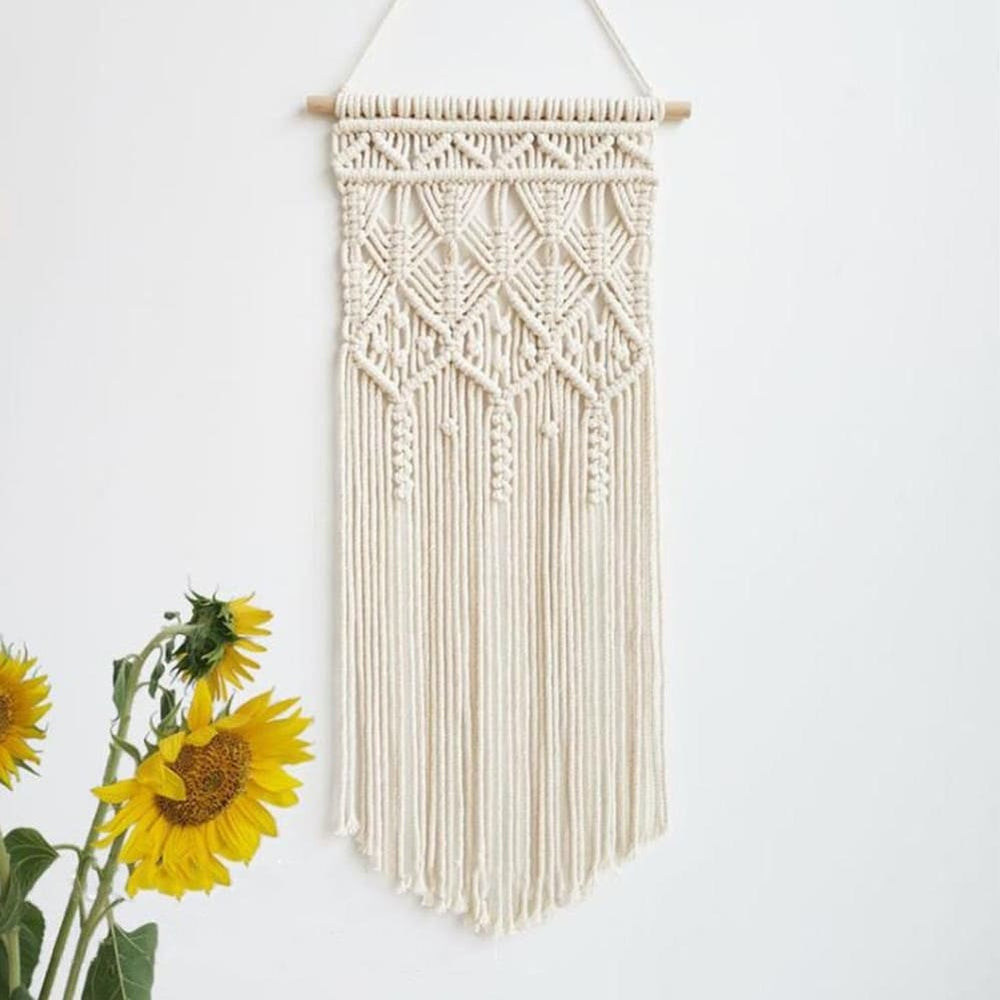 Macramé mural long