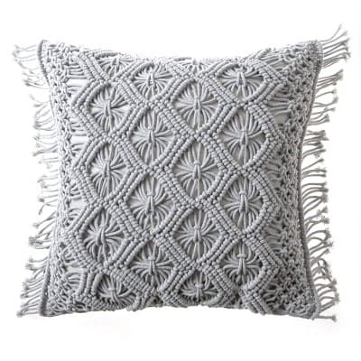Coussin en nœud macramé